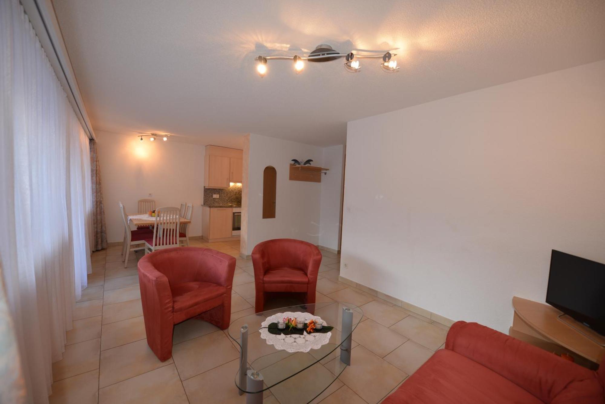 Haus Kandahar Saas-Fee Phòng bức ảnh