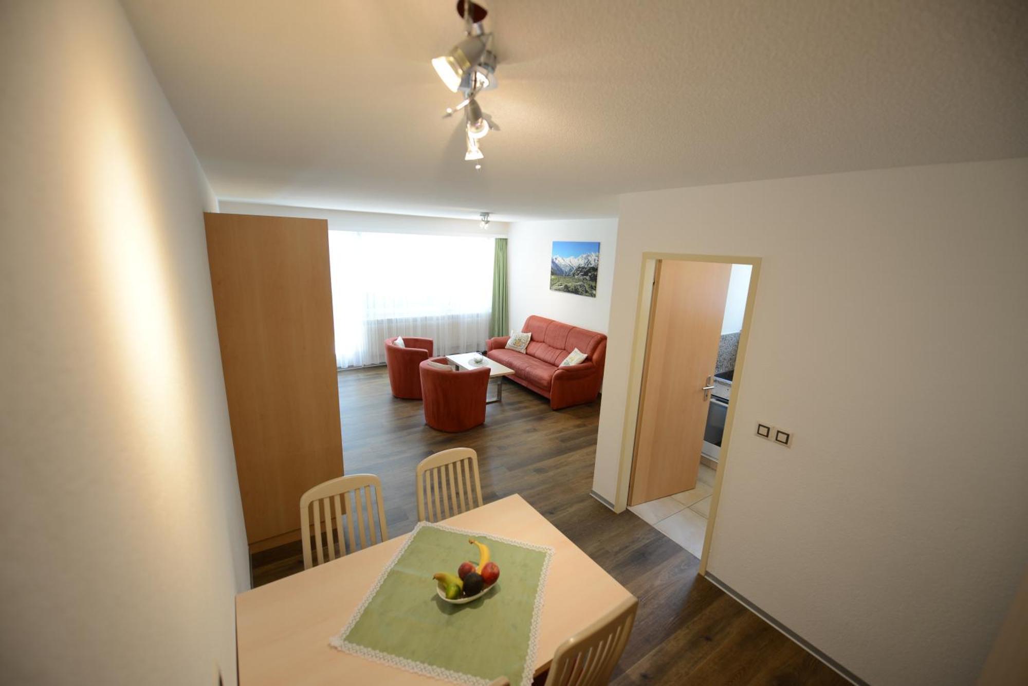 Haus Kandahar Saas-Fee Phòng bức ảnh